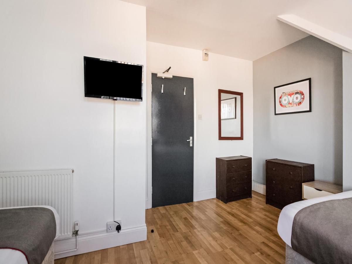 Newcastle West Hotel & Bar Esterno foto